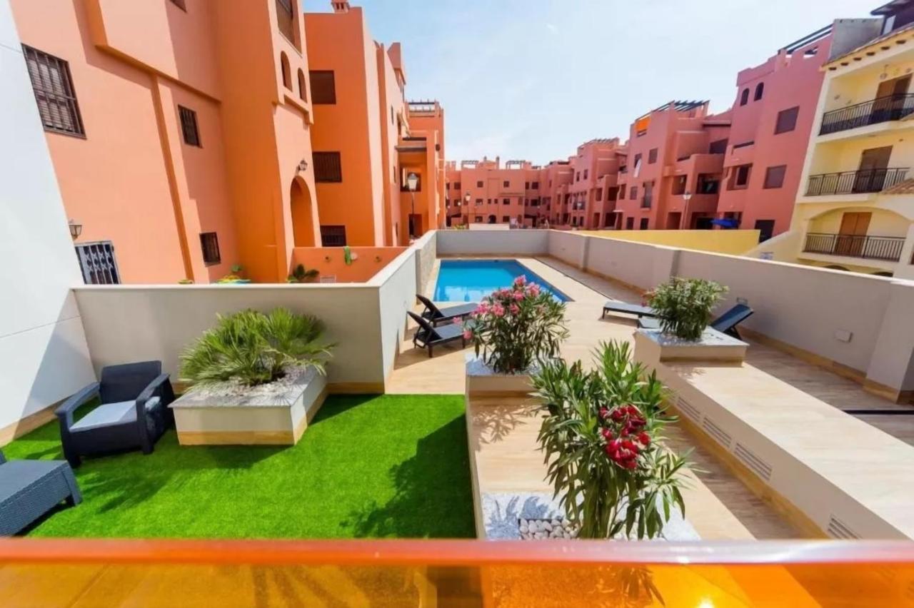 Modern Beach & Spa Торевьиа Экстерьер фото